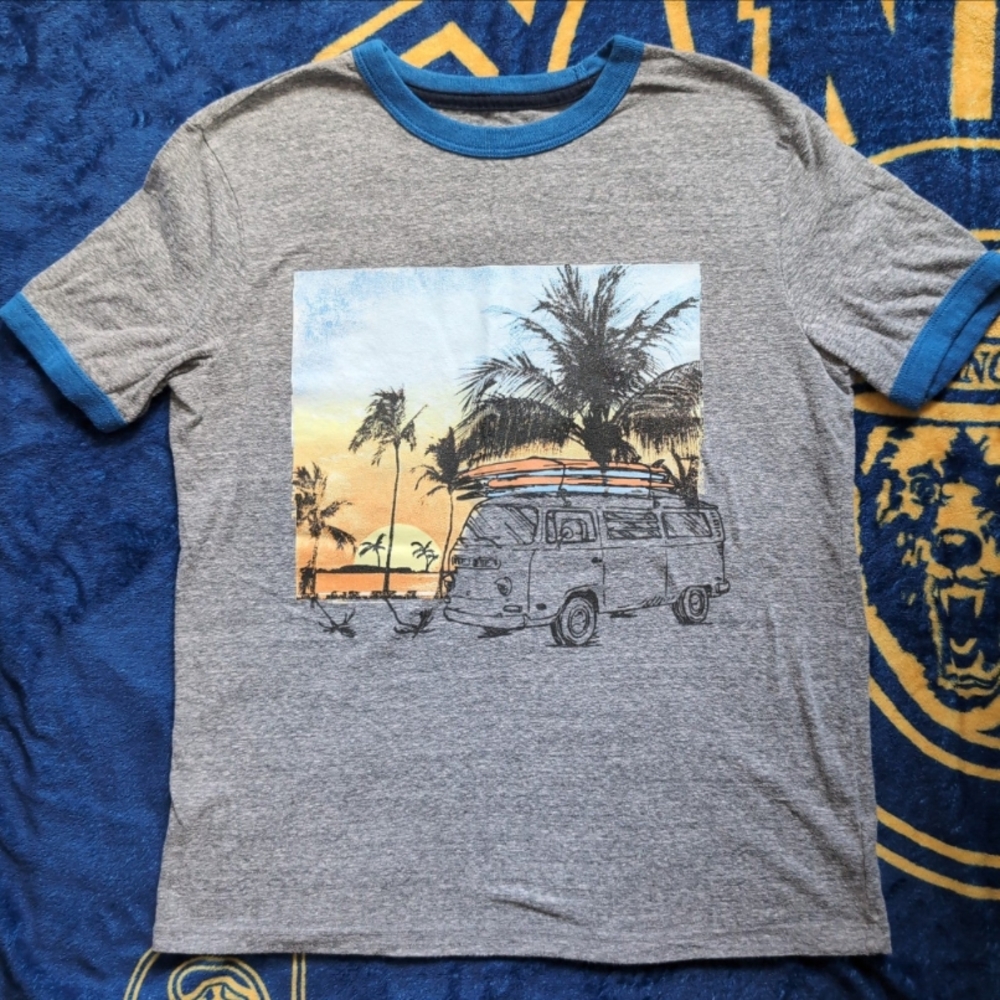 Boy's XL Old Navy Tee Shirt with Beach Van Print